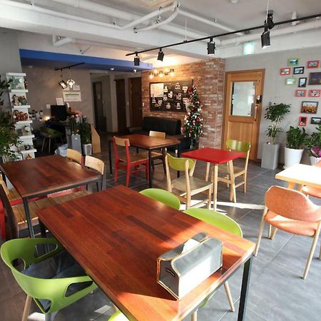 Sky Island Guesthouse Busan Bagian luar foto